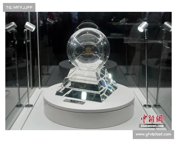 澳大利亚教授提议月壤标本全球共享 网友强烈反对:这是侵犯主权! 澳大利亚教授提议月壤标本全球共享 网友强烈反对:这是侵犯主权!