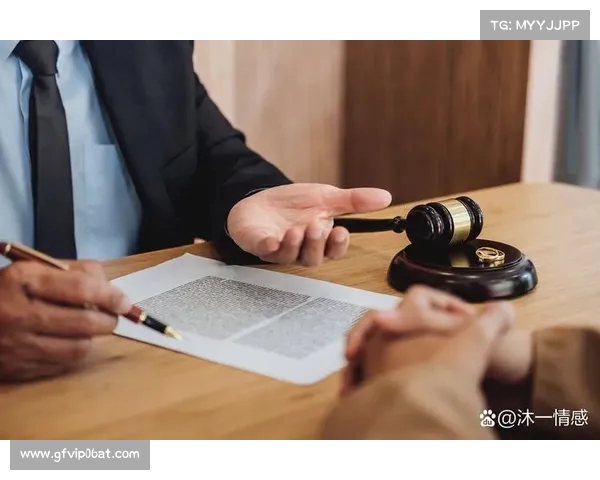 离婚内幕:方协文与玫瑰的金钱博弈,方协文至少坑了玫瑰!(作协方方老公离婚了吗) 离婚内幕:方协文与玫瑰的金钱博弈,方协文至少坑了玫瑰!(作协方方老公离婚了吗)